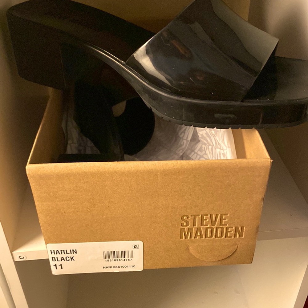 Steve Madden Sandals
